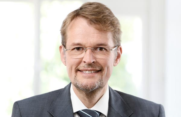 Dr. Jörg Irlich